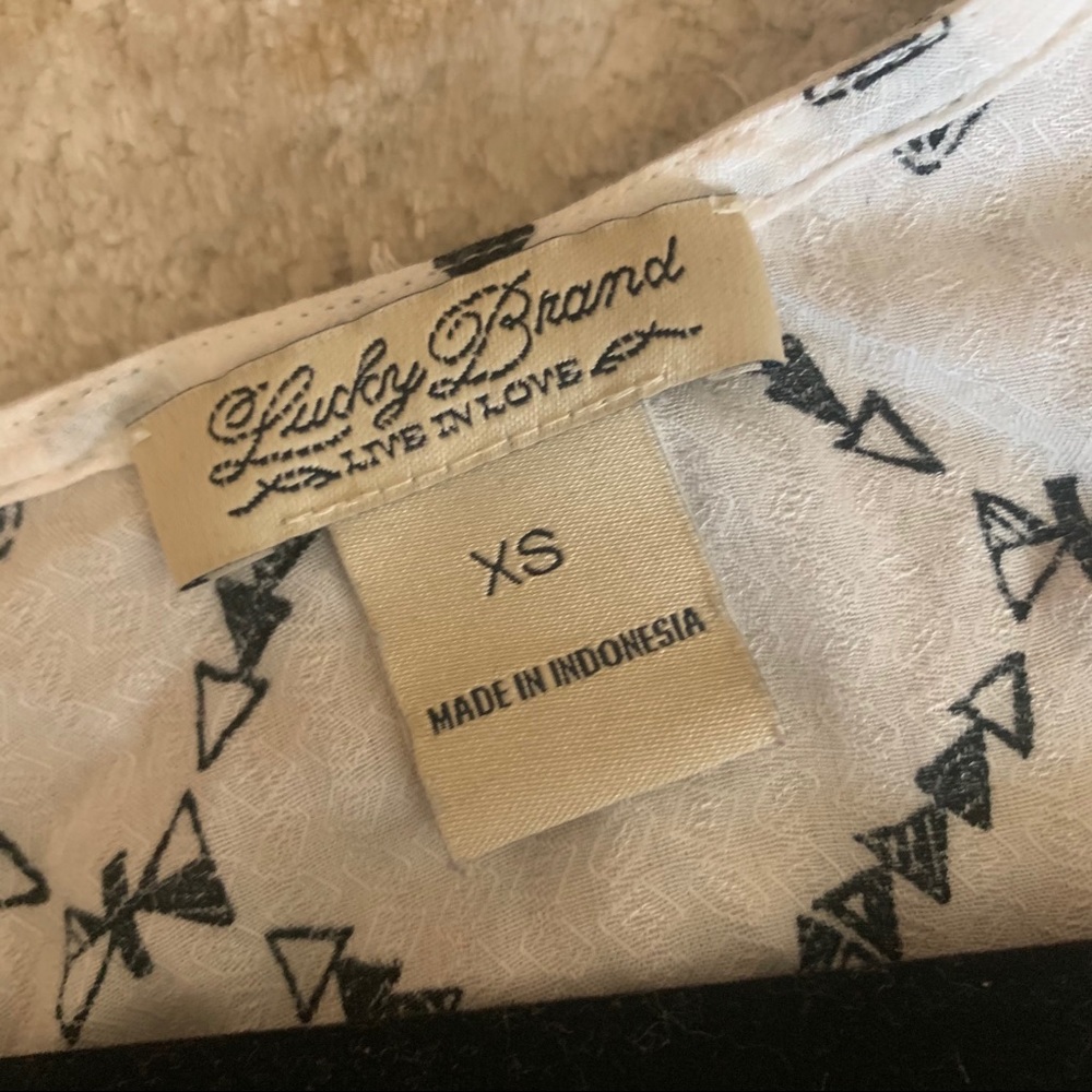 LUCKY BRAND patterned halter top XS - Picture 4 of 4
